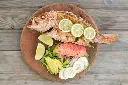 Pargo Frito Con Ensalada Makay.webp